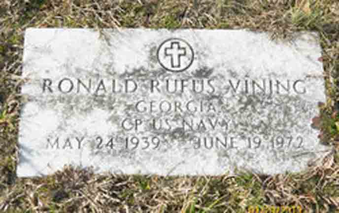 Rufus Vining - Theo [...] - Gravestone for Ronald Rufus Vining, in Liberty Cemetery, Porterdale, Newton County, Georgia (from Find A Grave)